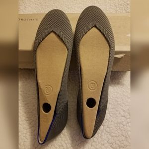 Flat slip on shoes